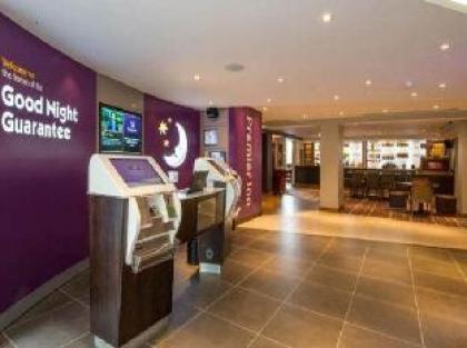 Premier Inn London St Pancras - image 4