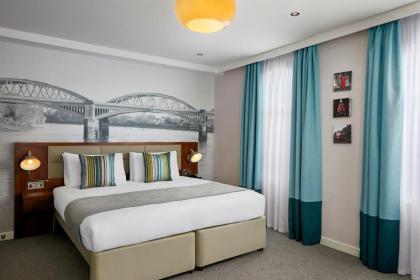 Seraphine Hammersmith Hotel - image 7