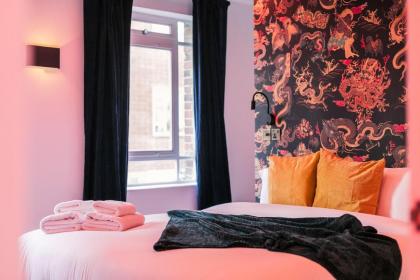 WelcomeStay Fitzrovia Two Bed Apartments - Sleep in Opulent Luxury - image 10