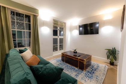 Three Bedroom Apartments near Spitalfields Market and Tube Station - image 10