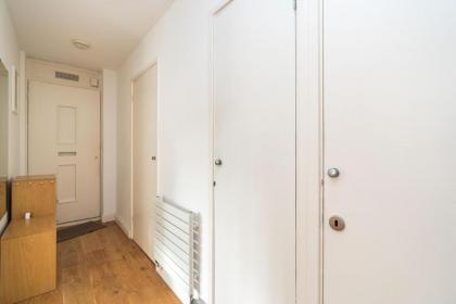 Super 1BD Garden Flat Islington London - image 19