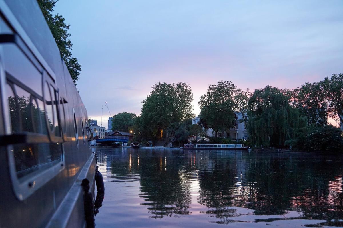 Boutique Barges - image 6