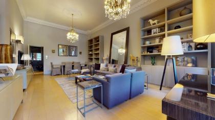 Deluxe Apartment - Cadogan Square - image 2