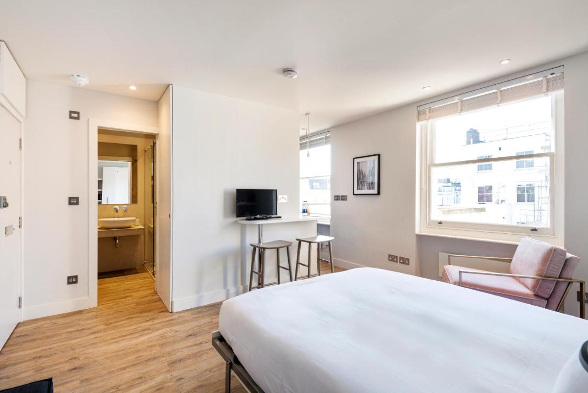 Brand new studio flat in the heart of Notting Hill - image 2