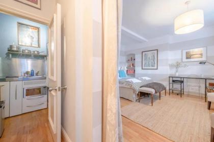 Quaint and Central Studio Flat - Chelsea - image 12