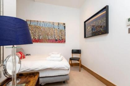 Luxurious 2 Bedroon Flat in the Heart of London - image 7