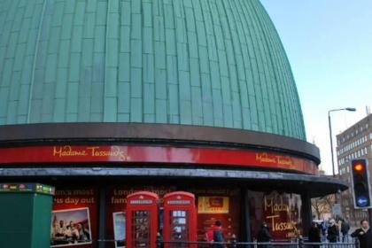 Victorian Windowless Beauty with Private Bath Near Tube Station - image 18