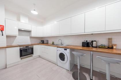 Charming Hotel with Kitchen & Laundry near Tufnell Park - image 10