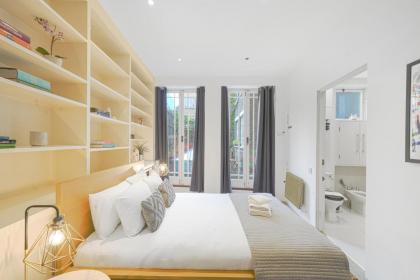 Central 2Bed Apartment near Barbican & Farringdon FREE WIFI by City Stay Aparts London - image 11