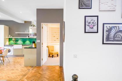 Central 2Bed Apartment near Barbican & Farringdon FREE WIFI by City Stay Aparts London - image 12