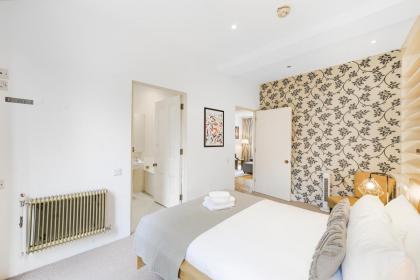 Central 2Bed Apartment near Barbican & Farringdon FREE WIFI by City Stay Aparts London - image 18