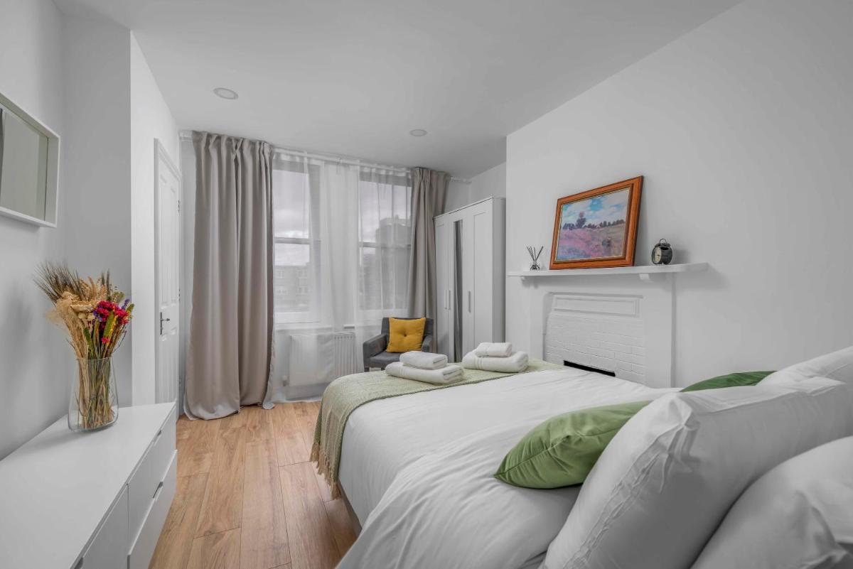 Brick Lane London Dashing 1Bedroom Apartment - image 3