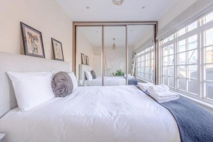 Airy & Modern 1BD flat in Maida Vale - image 11