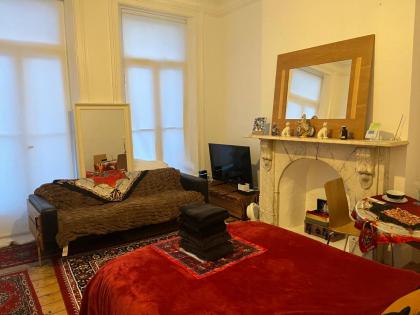 Beautiful and Cozy One Bedroom/ One Bath Central London - image 20