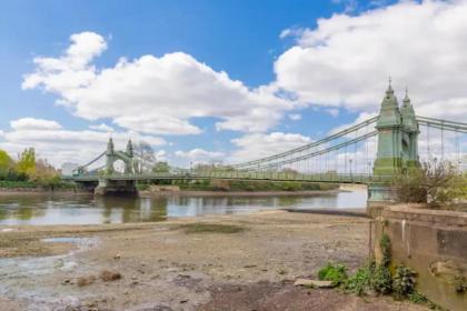 Serene 3BD Flat view of the Thames - Hammersmith - image 15