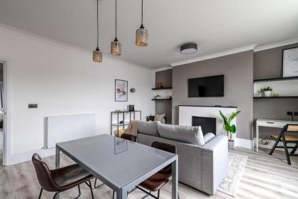 Little Venice Luxury Apartment - image 19