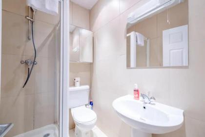 Central & Compact 1BD - 5min walk to Paddington - image 14