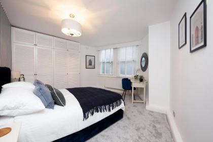 Chic 1 Bed Flat Zone 2 Hampstead Swiss Cottage - image 15