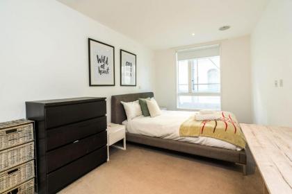 Apartment for 4 in the Heart of Shoreditch - image 11