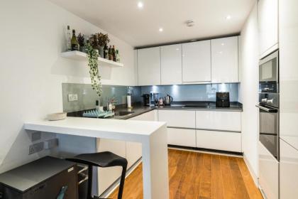 Apartment for 4 in the Heart of Shoreditch - image 3