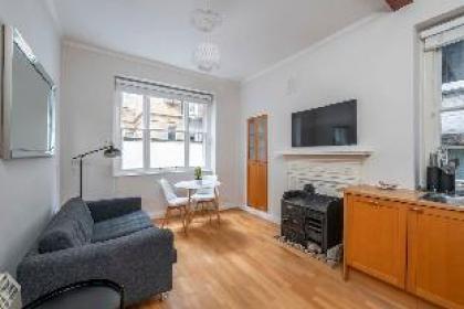 Stylish 1 BR Apt in Central London - image 9