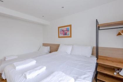 Contemporary 1BD Flat - Camden - image 12