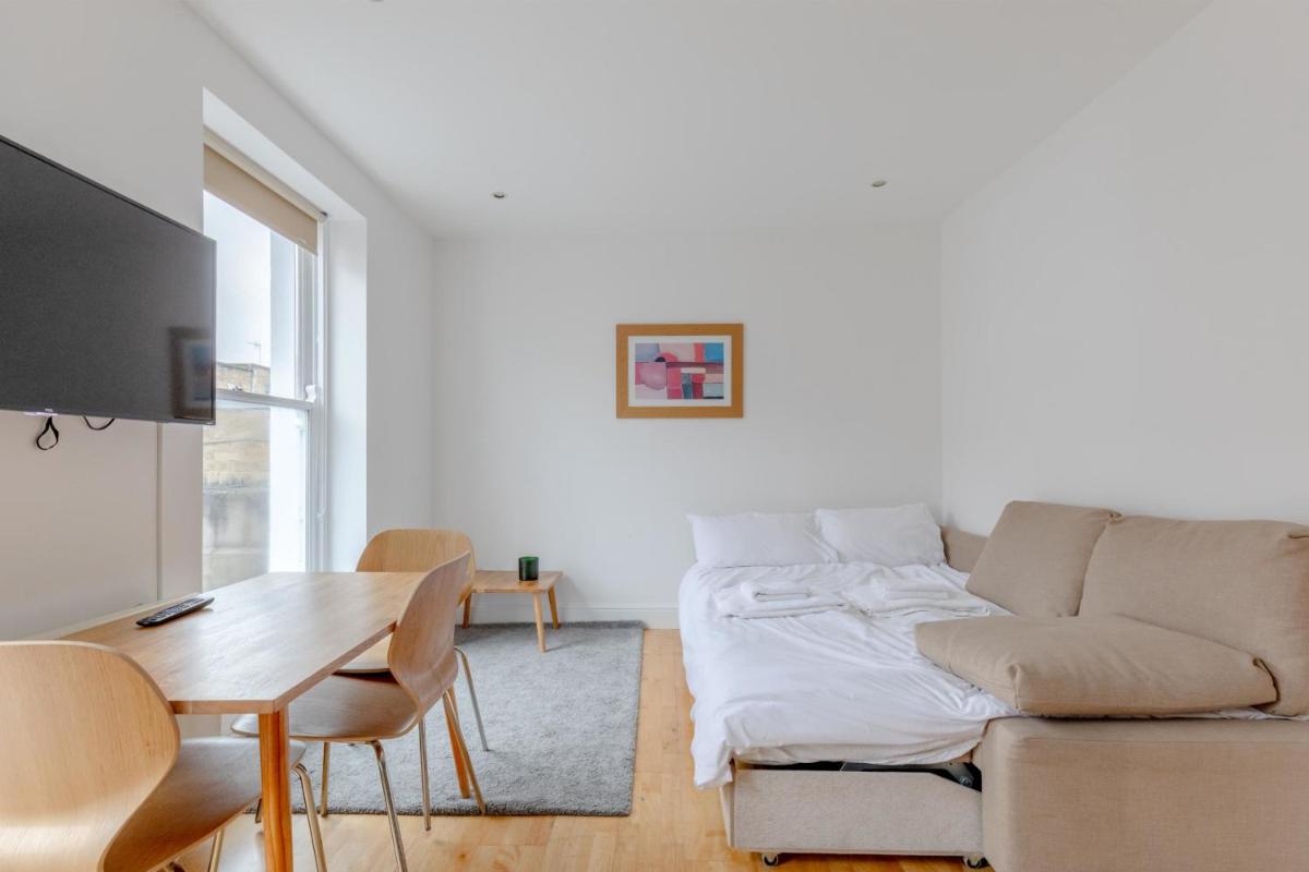 Bright and Spacious 1BD Flat - Camden - main image