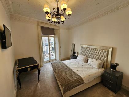 Flat 1 Charles Street - image 2