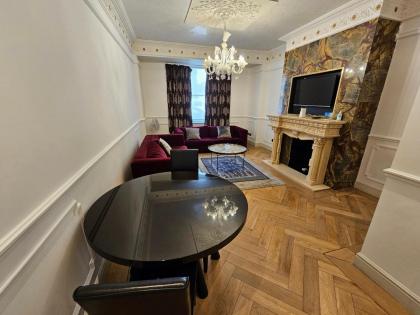 Flat 1 Charles Street - image 6