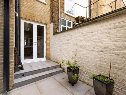 Pass the Keys Lovely 3 bedroom Mews House in Chelsea - image 15