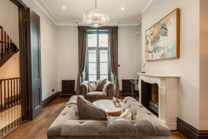 Luxurious & Central 3BD House - Chelsea - image 12