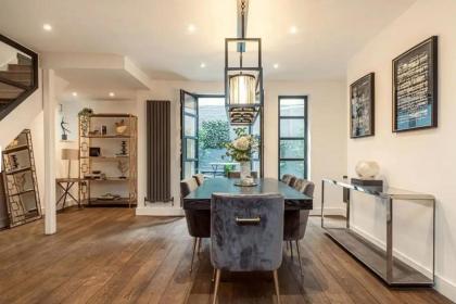 Luxurious & Central 3BD House - Chelsea - image 8