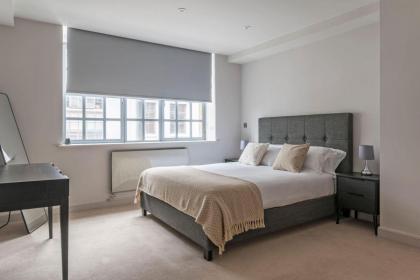 Chic 2BR Apartment in Stunning Farringdon - image 5