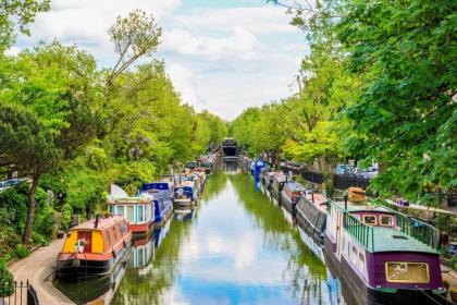 The Luxury 'Treehouse' - One bed Little Venice - image 17