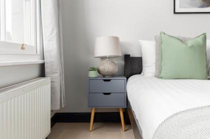 The Notting Hill Apartment - image 14