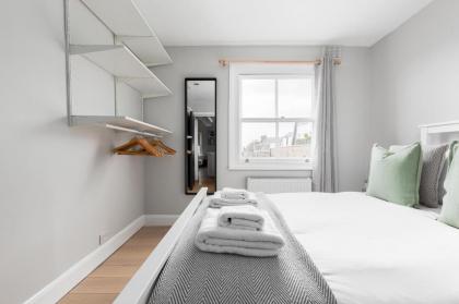 The Notting Hill Apartment - image 17