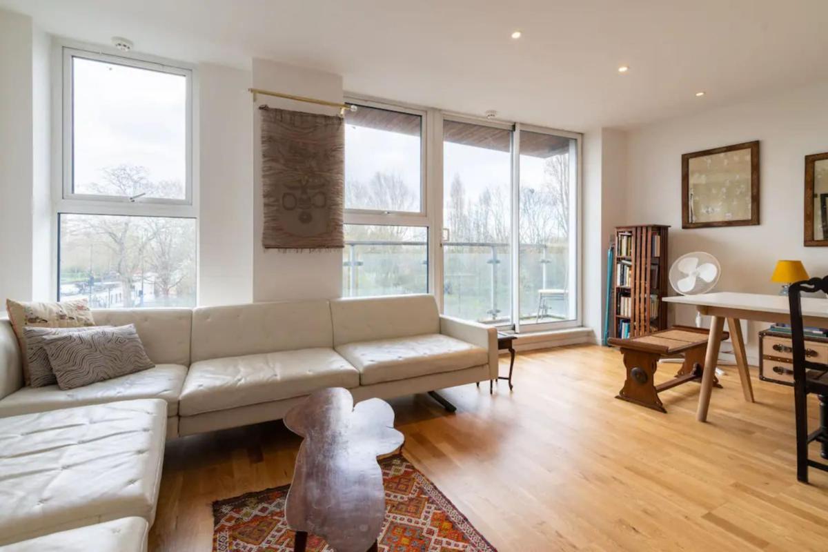 Beautiful Waterfront 1BD Flat - Bethnal Green - image 6