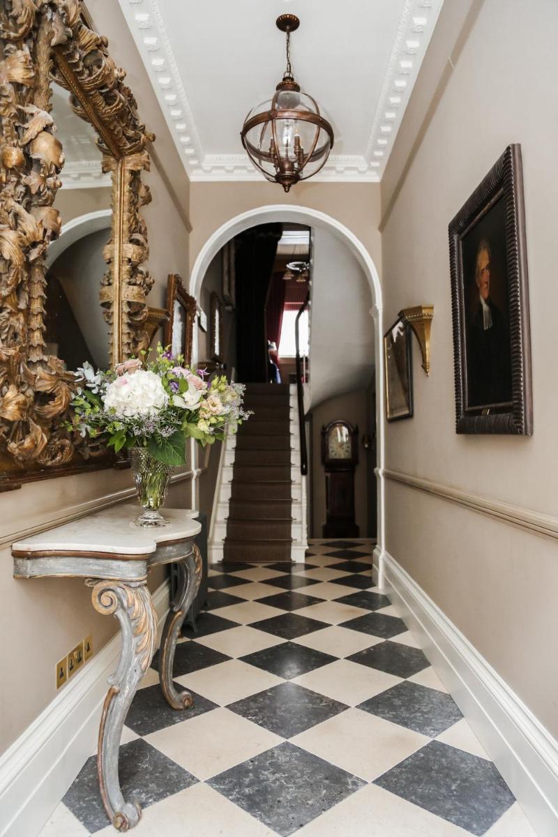 Henrys Townhouse Marylebone - image 3