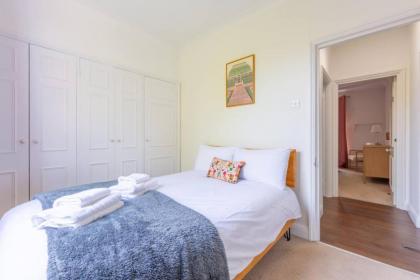 Charming & Central 2BD Flat - Islington - image 16