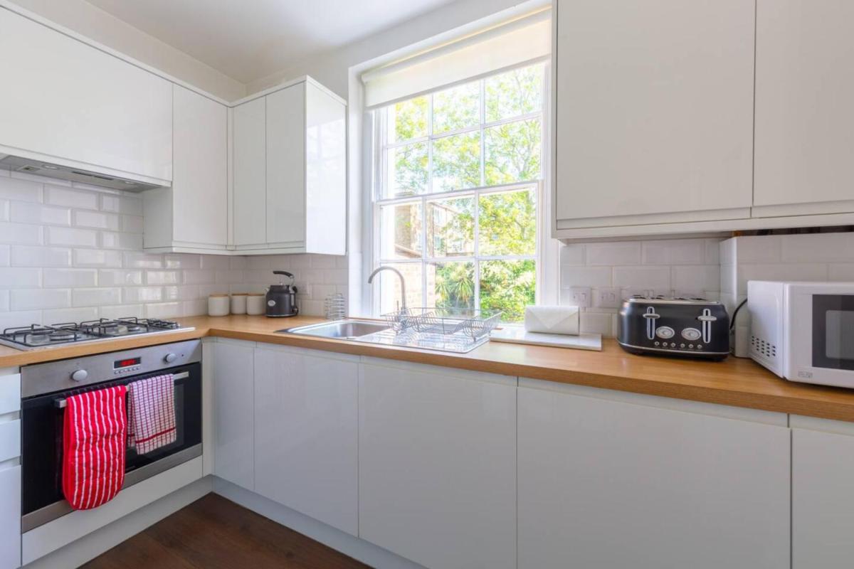 Charming & Central 2BD Flat - Islington - image 5