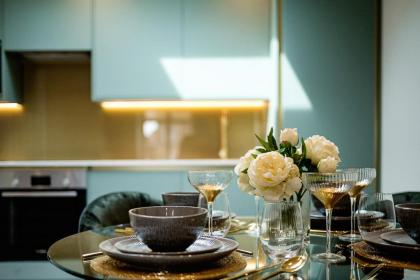 Marble Arch Suite 8-Hosted by Sweetstay - image 5