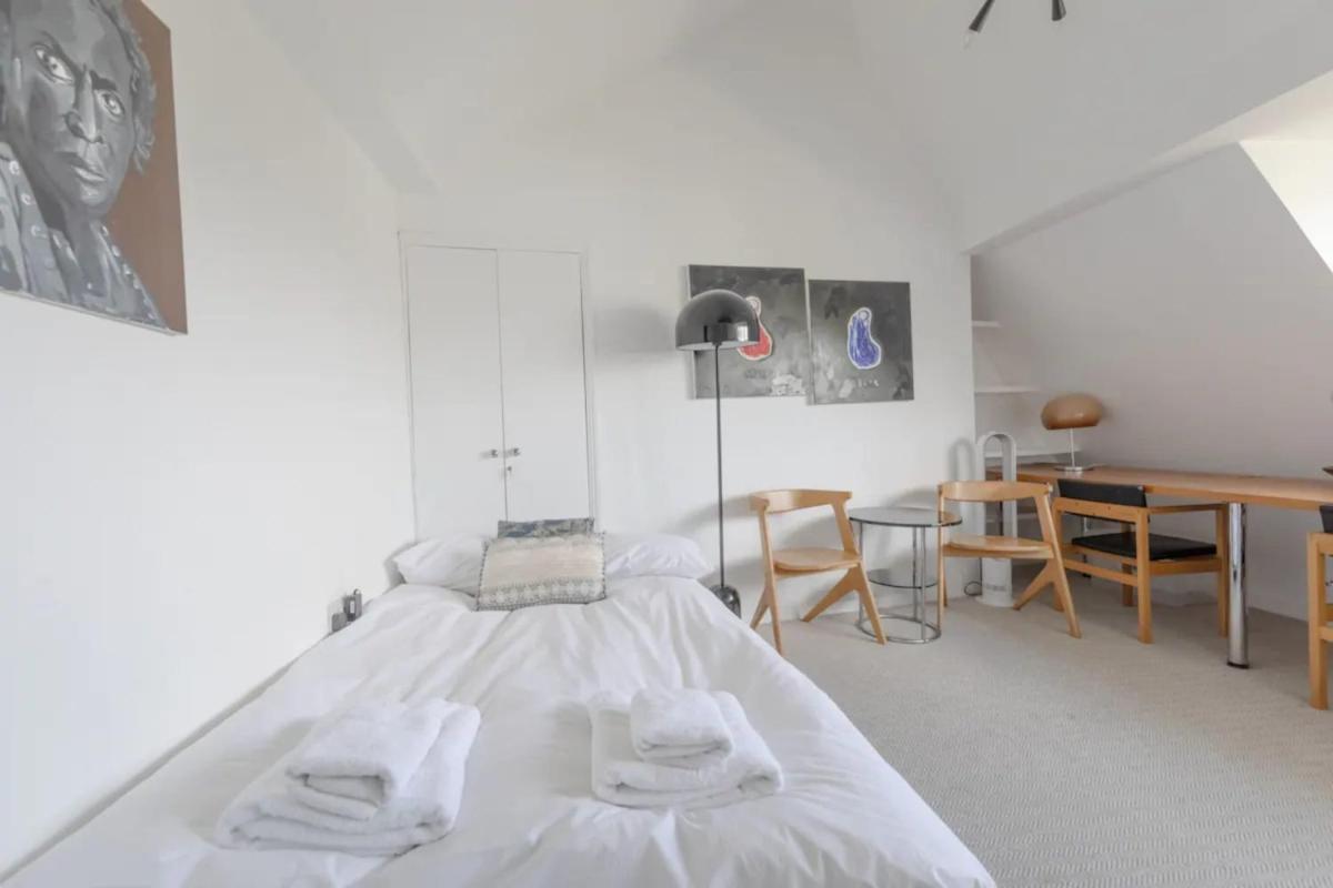 Compact & Light Studio Flat - Ladbroke Grove - main image