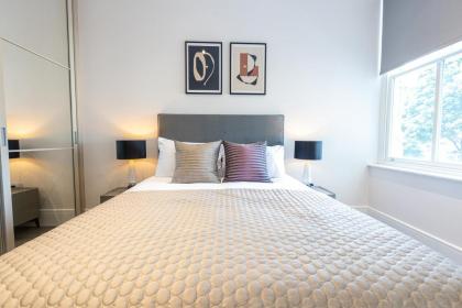 Premier London Apartments Near Camden markets & very close to tube stations by Sojo Stay - image 12