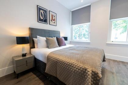 Premier London Apartments Near Camden markets & very close to tube stations by Sojo Stay - image 17