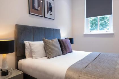 Premier London Apartments Near Camden markets & very close to tube stations by Sojo Stay - image 20