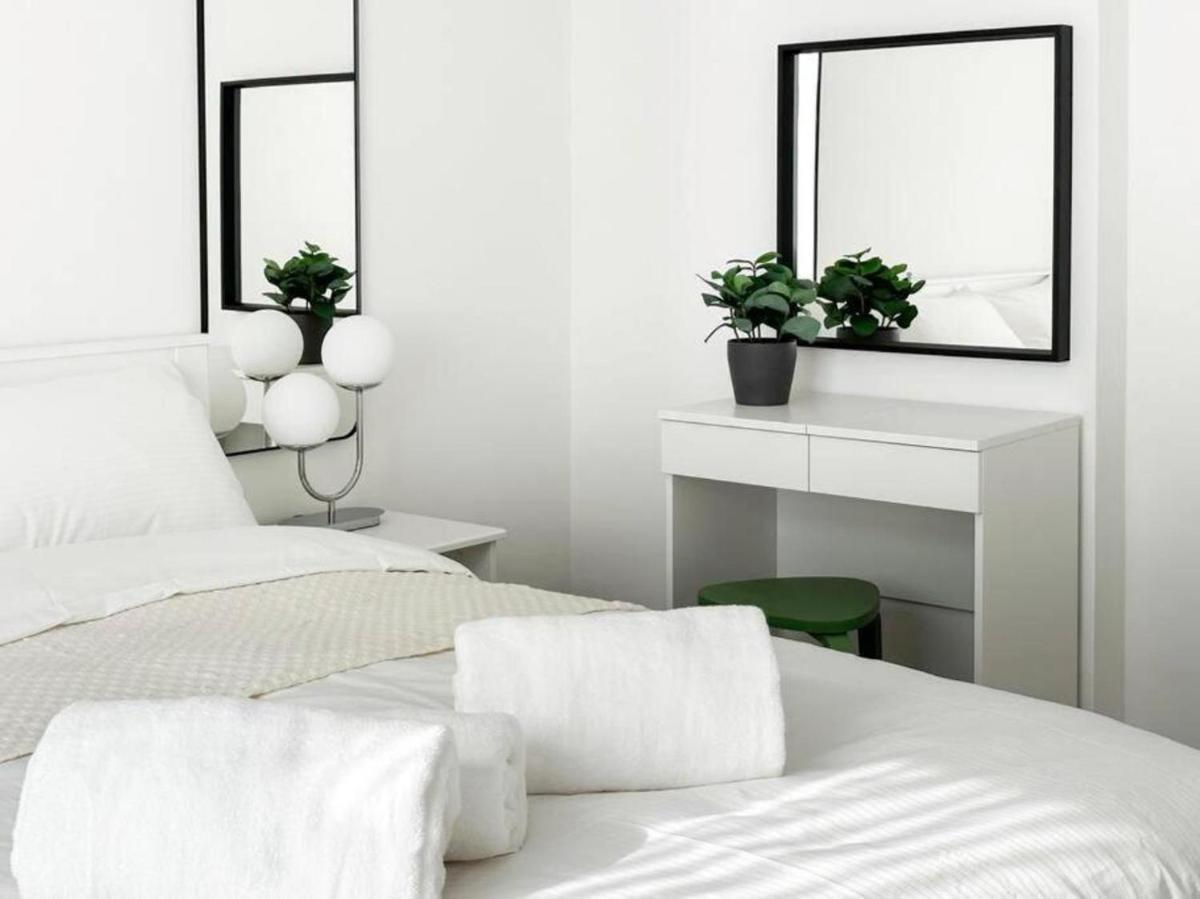 London's Charm Modern 2BR Marylebone's Best Spot - image 4