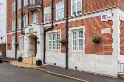 The Abbey Road Apartments - image 9