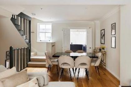 The South Kensington Wonder - Trendy 3BDR House with Garden - image 3