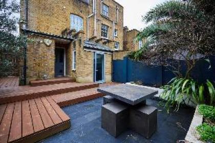 The Southwark Townhouse - Adorable 3BDR House with Garden - image 13