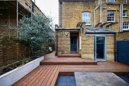 The Southwark Townhouse - Adorable 3BDR House with Garden - image 18